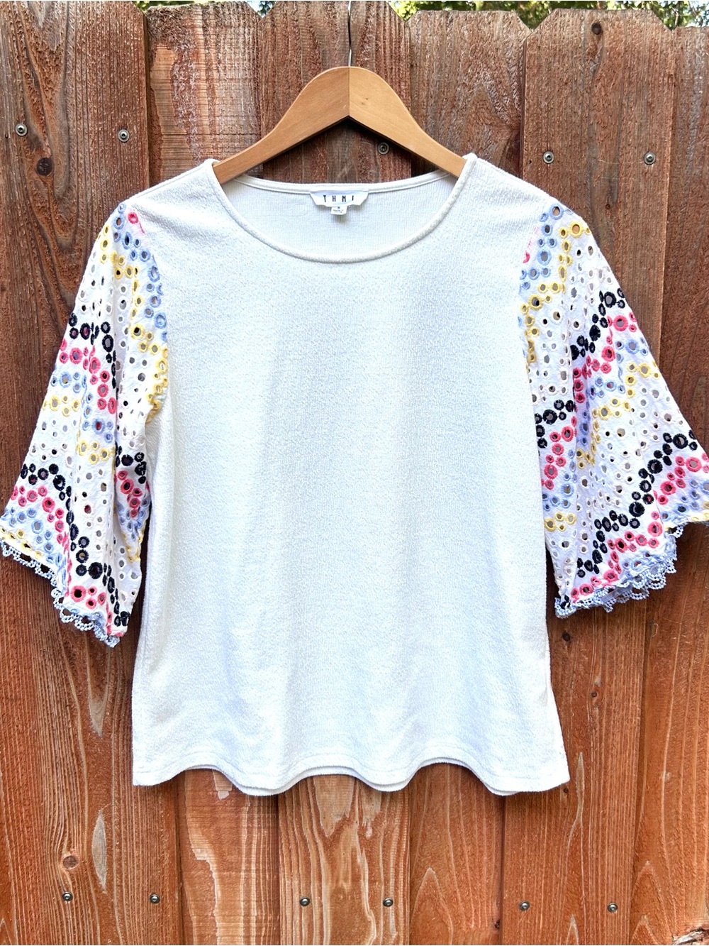 THML Textured White Embroidered Bell Sleeve Top Boho Casual Summer Size S